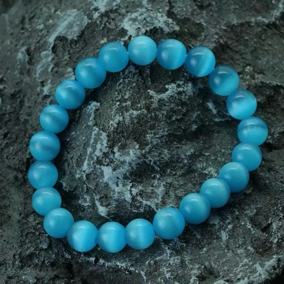 🆕New Light Blue Cat’s Eye 8mm Healing Gemstone Bracelet - Picture 1 of 2